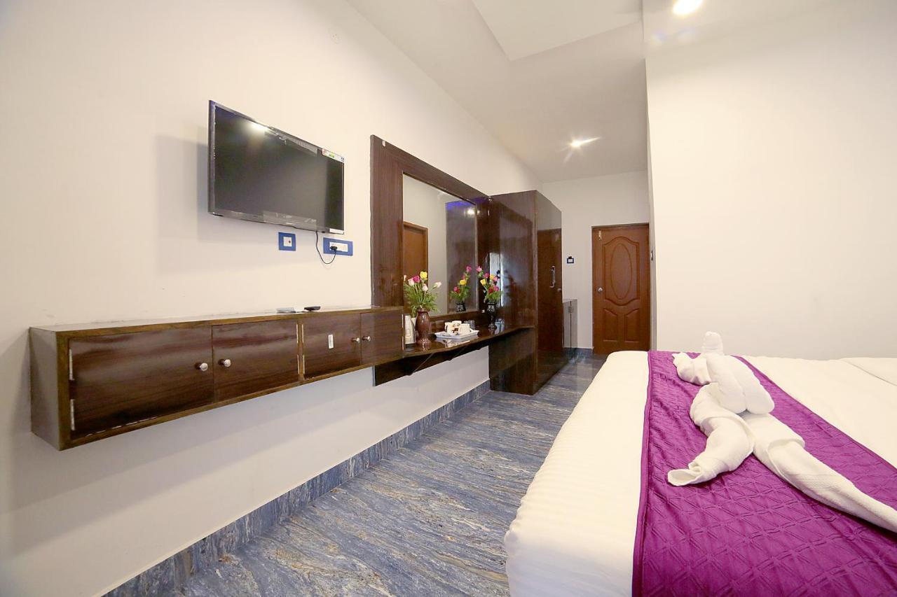Sathvika Chennai