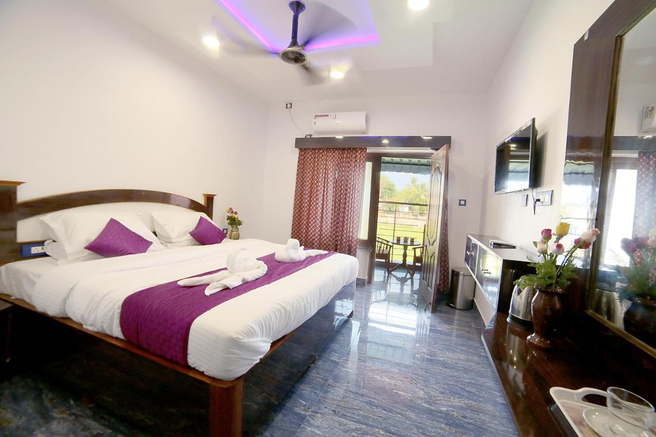Sathvika 3* Chennai